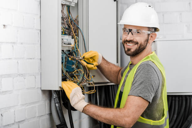Best Affordable Emergency Electrician  in State Center, IA